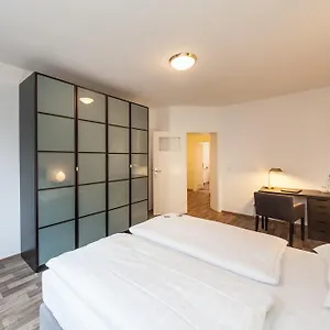 Apartahotel Flora